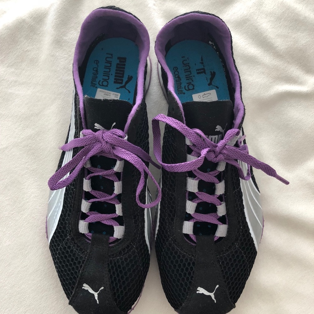 Puma tennis shoes